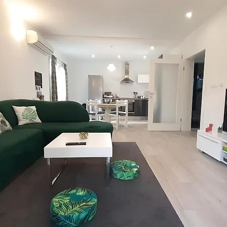 Lägenhet Ela Trogir