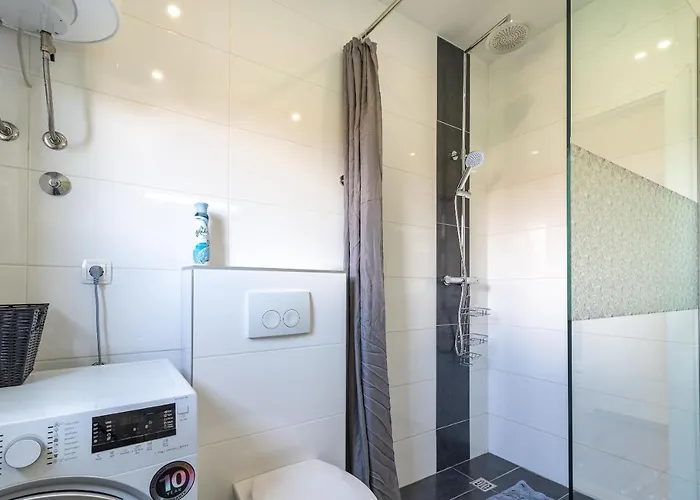 Apartment Ela