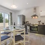 Apartamento Ela *