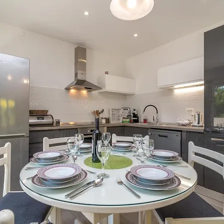 Ela Appartement